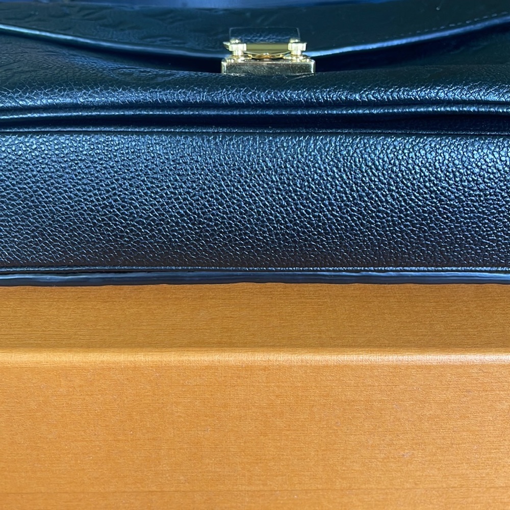 Louis Vuitton Pochette Métis in Empreinte Black Leather - Picture 6 of 16